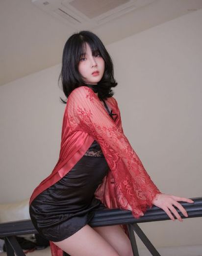 红蜘蛛3水中花电视剧_HD天堂在线