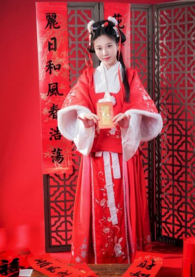 欢乐家长群电视剧免费播放_欧美成人在线
